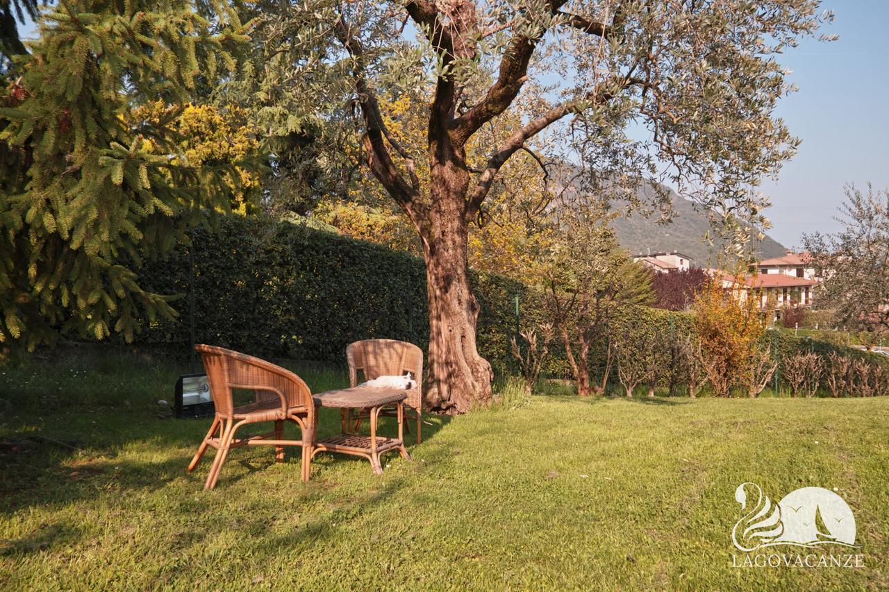 Appartamento Il Moresine Roe Exterior foto
