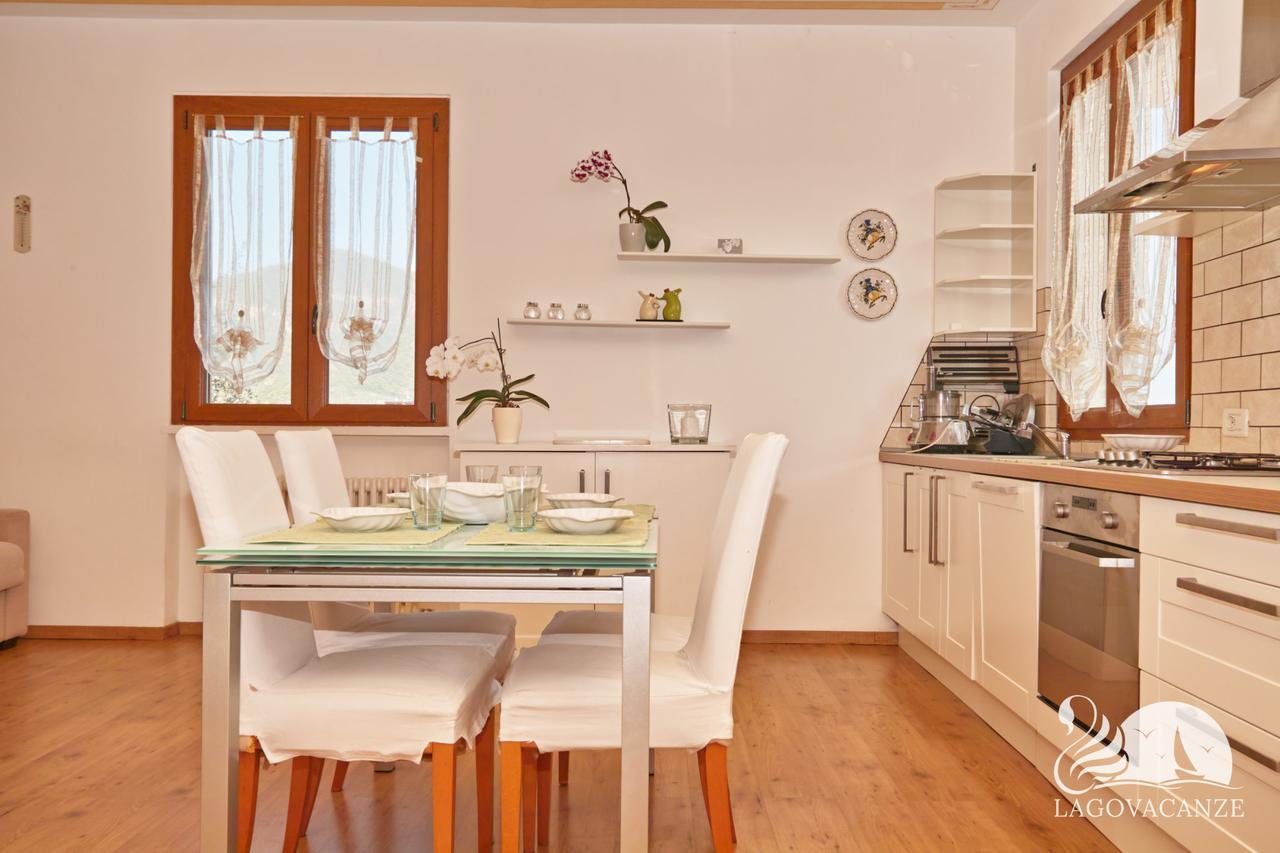 Appartamento Il Moresine Roe Exterior foto